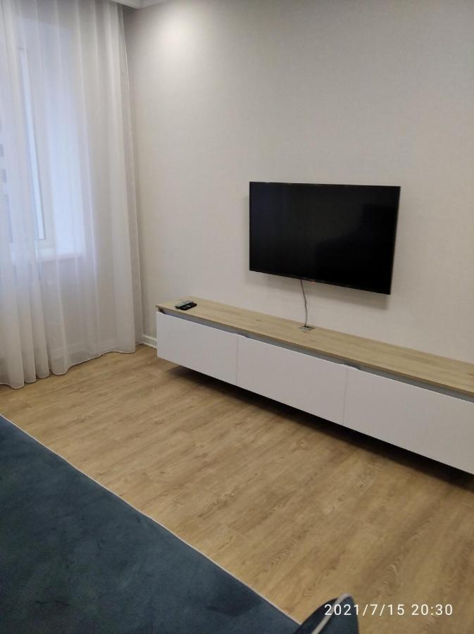 Жк Версаль Парк Apartman Irpiny Kültér fotó