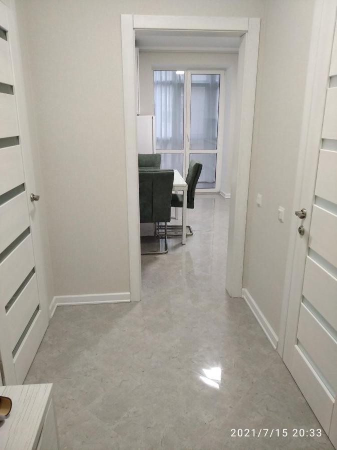 Жк Версаль Парк Apartman Irpiny Kültér fotó