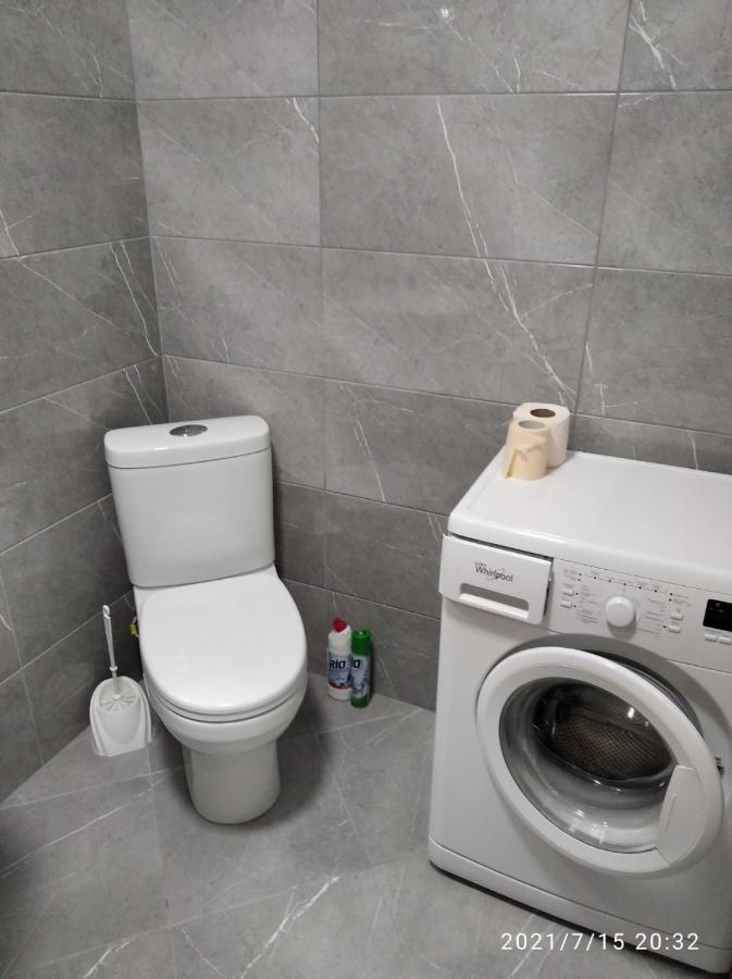 Жк Версаль Парк Apartman Irpiny Kültér fotó